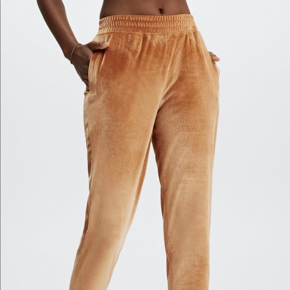 Fabletics Luxe Velour Joggers Sweatpants - Picture 4 of 6